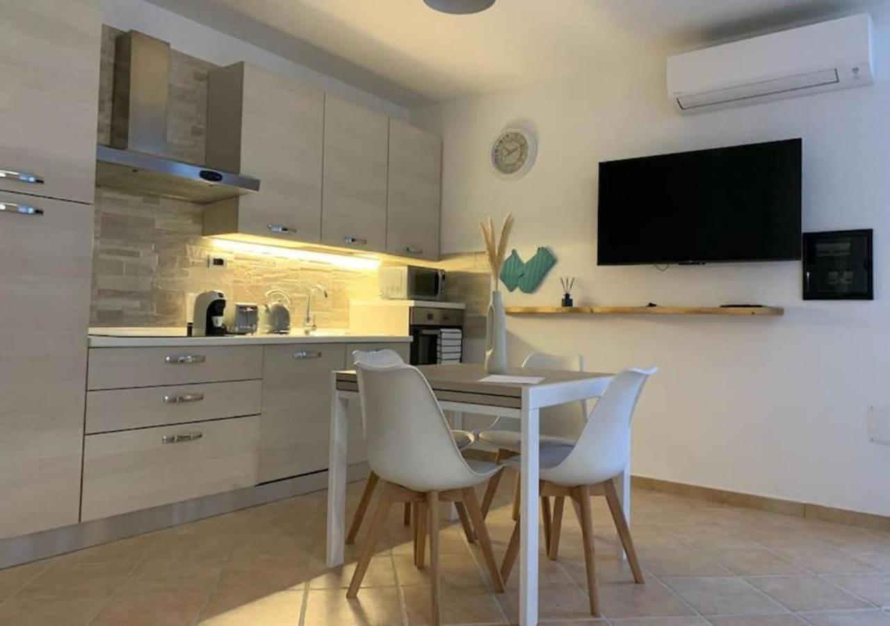 Loft Comodo Ed Elegante • Wi-Fi E Colazione Sanluri Extérieur photo