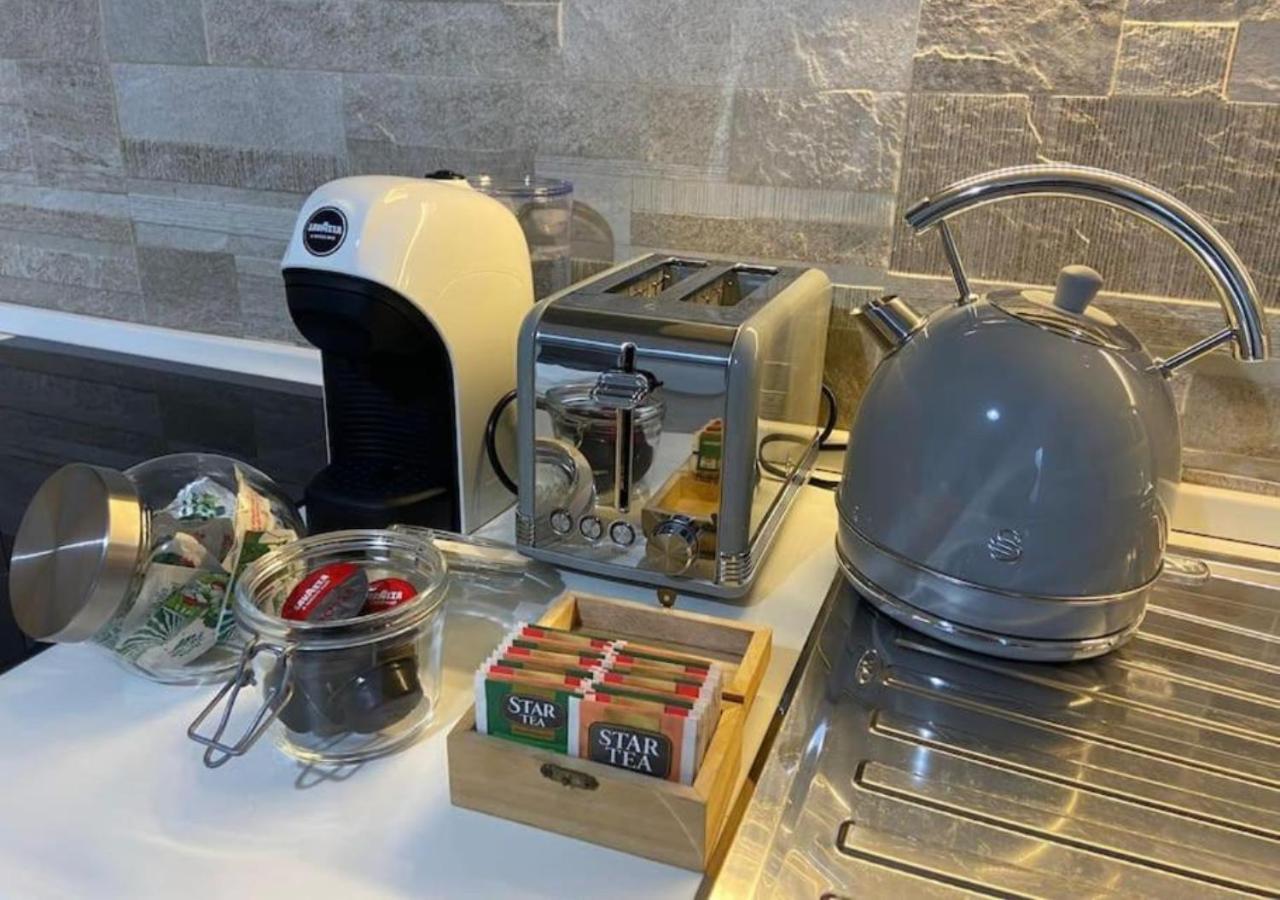 Loft Comodo Ed Elegante • Wi-Fi E Colazione Sanluri Extérieur photo