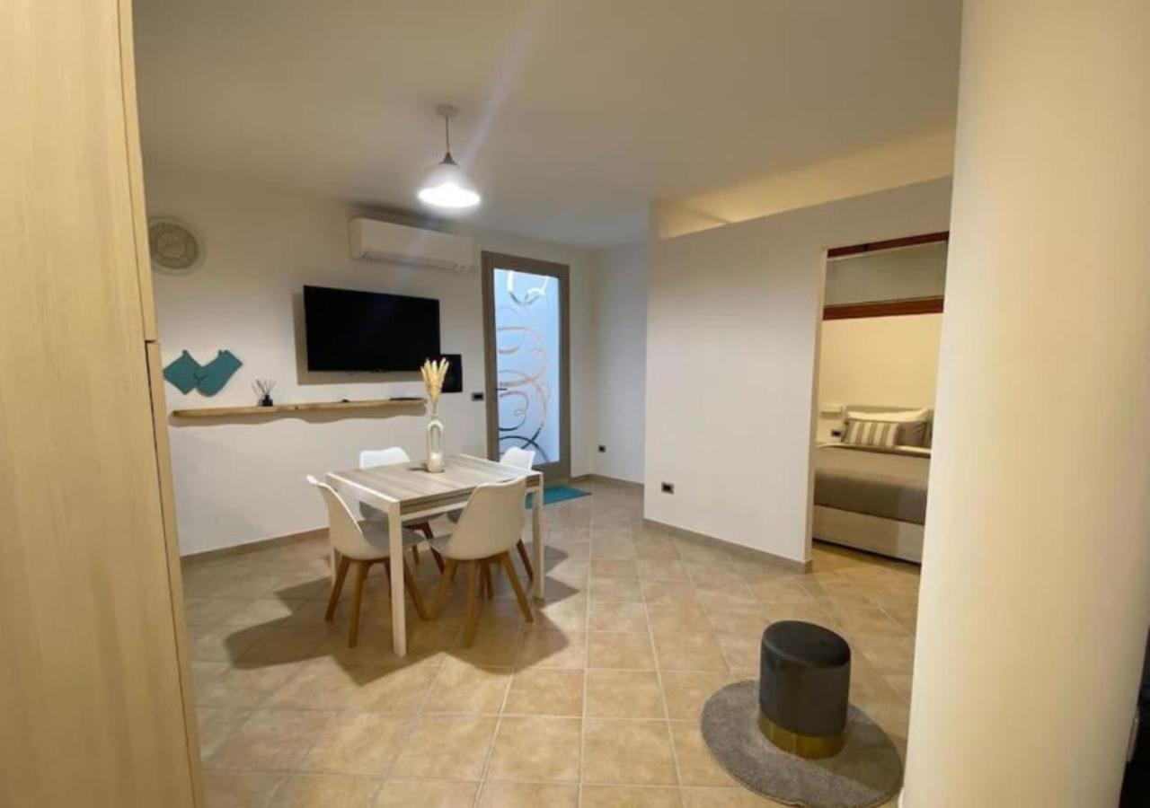 Loft Comodo Ed Elegante • Wi-Fi E Colazione Sanluri Extérieur photo